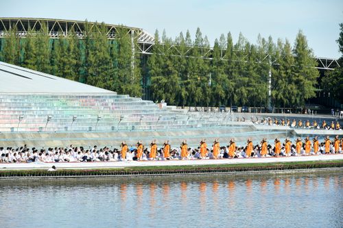 ภาพ No.33353:โครงการธรรมยาตรา เส้นทางพระผู้ปราบมาร ปีที่ 7 ณ วัดพระธรรมกาย