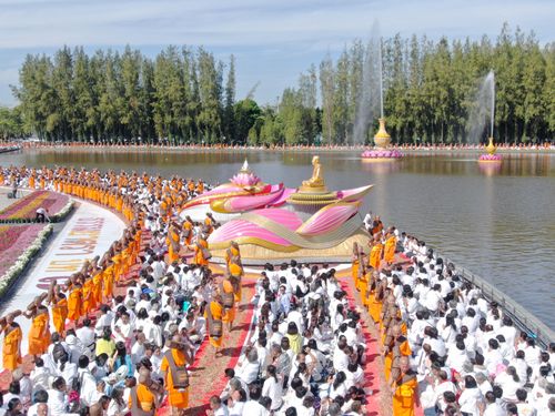 ภาพ No.33356:โครงการธรรมยาตรา เส้นทางพระผู้ปราบมาร ปีที่ 7 ณ วัดพระธรรมกาย