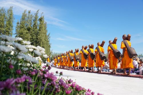 ภาพ No.33435:โครงการธรรมยาตรา เส้นทางพระผู้ปราบมาร ปีที่ 7 ณ วัดพระธรรมกาย