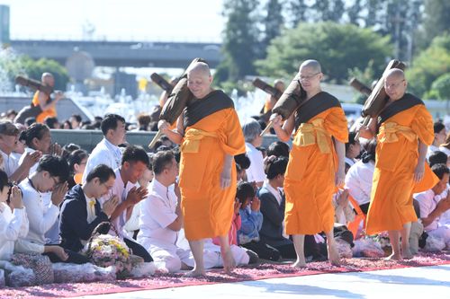 ภาพ No.33326:โครงการธรรมยาตรา เส้นทางพระผู้ปราบมาร ปีที่ 7 ณ วัดพระธรรมกาย