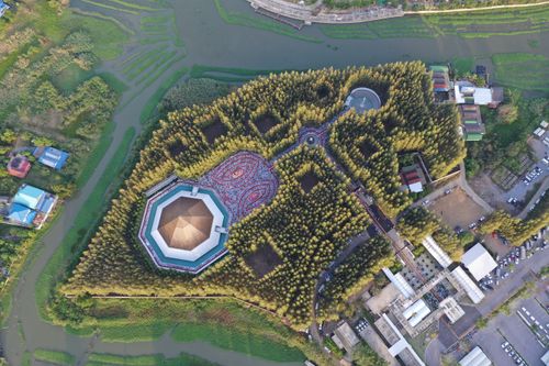 ภาพ No.33465:โครงการธรรมยาตรา เส้นทางพระผู้ปราบมาร ปีที่ 7 ณ อนุสรณ์สถานพระมงคลเทพมุนี