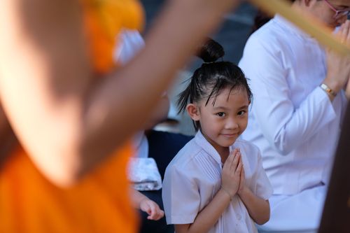 ภาพ No.33491:โครงการธรรมยาตรา เส้นทางพระผู้ปราบมาร ปีที่ 7 ณ อนุสรณ์สถานพระมงคลเทพมุนี