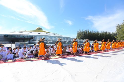 ภาพ No.33373:โครงการธรรมยาตรา เส้นทางพระผู้ปราบมาร ปีที่ 7 ณ วัดพระธรรมกาย
