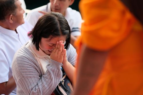 ภาพ No.33488:โครงการธรรมยาตรา เส้นทางพระผู้ปราบมาร ปีที่ 7 ณ อนุสรณ์สถานพระมงคลเทพมุนี