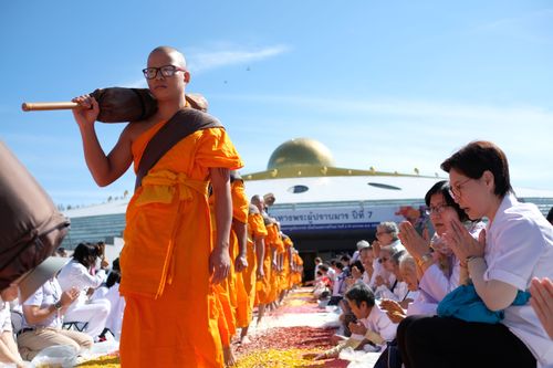 ภาพ No.33426:โครงการธรรมยาตรา เส้นทางพระผู้ปราบมาร ปีที่ 7 ณ วัดพระธรรมกาย