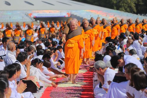 ภาพ No.33285:โครงการธรรมยาตรา เส้นทางพระผู้ปราบมาร ปีที่ 7 ณ วัดพระธรรมกาย
