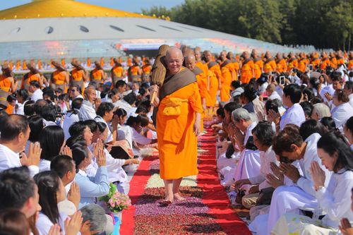 ภาพ No.33292:โครงการธรรมยาตรา เส้นทางพระผู้ปราบมาร ปีที่ 7 ณ วัดพระธรรมกาย