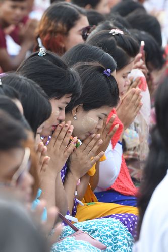 ภาพ No.33627:โครงการธรรมยาตรา เส้นทางพระผู้ปราบมาร ปีที่ 7 ณ วัดสองพี่น้อง