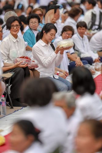 ภาพ No.33640:โครงการธรรมยาตรา เส้นทางพระผู้ปราบมาร ปีที่ 7 ณ วัดสองพี่น้อง