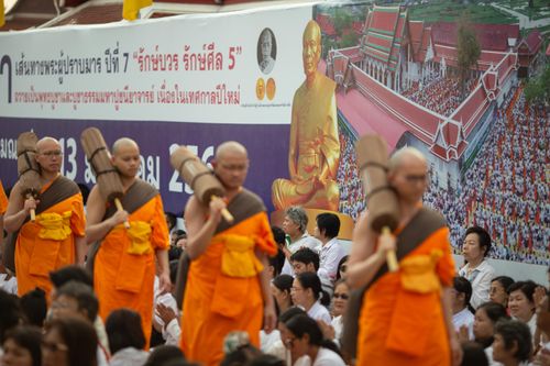 ภาพ No.33618:โครงการธรรมยาตรา เส้นทางพระผู้ปราบมาร ปีที่ 7 ณ วัดสองพี่น้อง