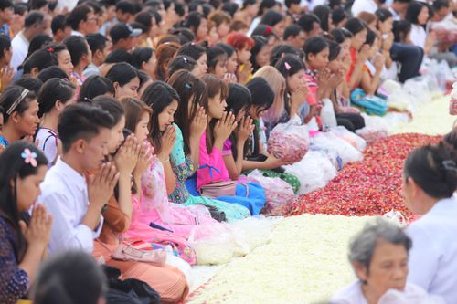 ภาพ No.33620:โครงการธรรมยาตรา เส้นทางพระผู้ปราบมาร ปีที่ 7 ณ วัดสองพี่น้อง