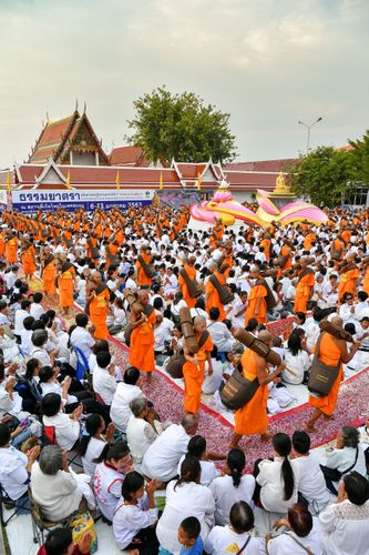 ภาพ No.33669:โครงการธรรมยาตรา เส้นทางพระผู้ปราบมาร ปีที่ 7 ณ วัดสองพี่น้อง