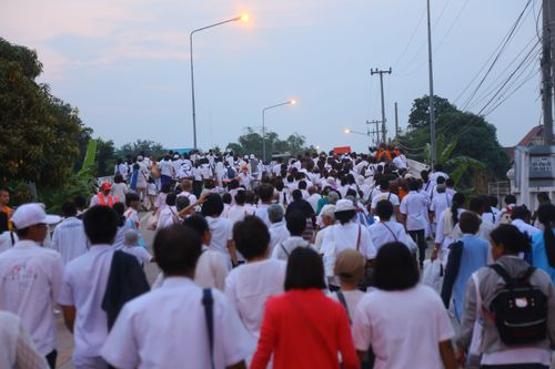 ภาพ No.33705:โครงการธรรมยาตรา เส้นทางพระผู้ปราบมาร ปีที่ 7 ณ วัดสองพี่น้อง
