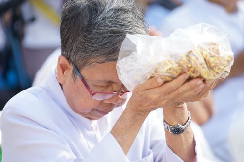 ภาพ No.34096:โครงการธรรมยาตรา เส้นทางพระผู้ปราบมาร ปีที่ 7 ณ วัดโบสถ์บน