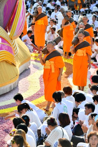 ภาพ No.33953:โครงการธรรมยาตรา เส้นทางพระผู้ปราบมาร ปีที่ 7 ณ วัดโบสถ์บน