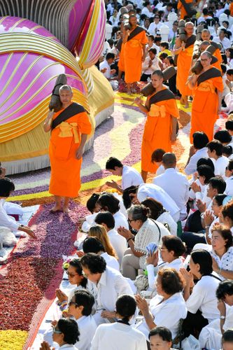 ภาพ No.33955:โครงการธรรมยาตรา เส้นทางพระผู้ปราบมาร ปีที่ 7 ณ วัดโบสถ์บน