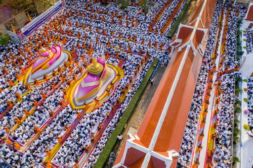 ภาพ No.33832:โครงการธรรมยาตรา เส้นทางพระผู้ปราบมาร ปีที่ 7 ณ วัดโบสถ์บน