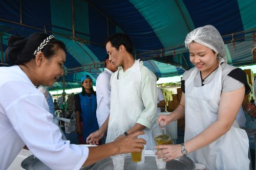 ภาพ No.34023:โครงการธรรมยาตรา เส้นทางพระผู้ปราบมาร ปีที่ 7 ณ วัดโบสถ์บน