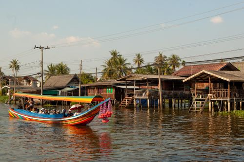 ภาพ No.33868:โครงการธรรมยาตรา เส้นทางพระผู้ปราบมาร ปีที่ 7 ณ วัดโบสถ์บน