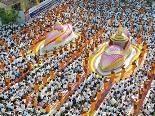 ภาพ No.33930:โครงการธรรมยาตรา เส้นทางพระผู้ปราบมาร ปีที่ 7 ณ วัดโบสถ์บน