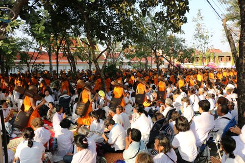 ภาพ No.34123:โครงการธรรมยาตรา เส้นทางพระผู้ปราบมาร ปีที่ 7 ณ วัดโบสถ์บน