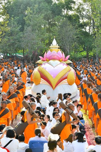 ภาพ No.33967:โครงการธรรมยาตรา เส้นทางพระผู้ปราบมาร ปีที่ 7 ณ วัดโบสถ์บน