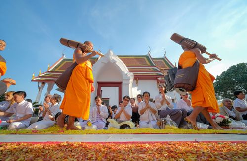 ภาพ No.34063:โครงการธรรมยาตรา เส้นทางพระผู้ปราบมาร ปีที่ 7 ณ วัดโบสถ์บน