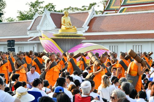 ภาพ No.33977:โครงการธรรมยาตรา เส้นทางพระผู้ปราบมาร ปีที่ 7 ณ วัดโบสถ์บน