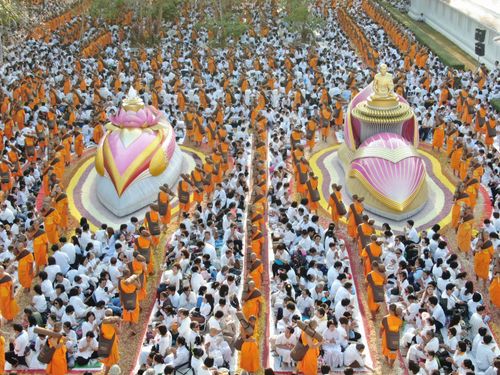 ภาพ No.33940:โครงการธรรมยาตรา เส้นทางพระผู้ปราบมาร ปีที่ 7 ณ วัดโบสถ์บน