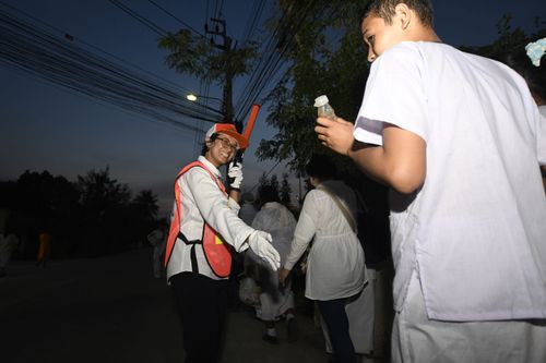 ภาพ No.34042:โครงการธรรมยาตรา เส้นทางพระผู้ปราบมาร ปีที่ 7 ณ วัดโบสถ์บน