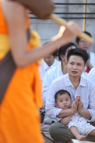 ภาพ No.34160:โครงการธรรมยาตรา เส้นทางพระผู้ปราบมาร ปีที่ 7 ณ อนุสรณ์สถานบางปลา
