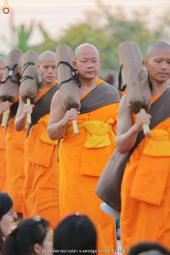 ภาพ No.34126:โครงการธรรมยาตรา เส้นทางพระผู้ปราบมาร ปีที่ 7 ณ อนุสรณ์สถานบางปลา