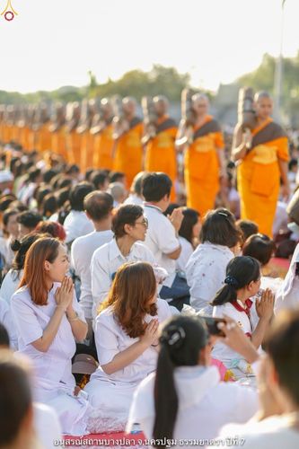 ภาพ No.34131:โครงการธรรมยาตรา เส้นทางพระผู้ปราบมาร ปีที่ 7 ณ อนุสรณ์สถานบางปลา