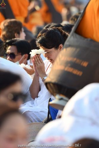 ภาพ No.34128:โครงการธรรมยาตรา เส้นทางพระผู้ปราบมาร ปีที่ 7 ณ อนุสรณ์สถานบางปลา