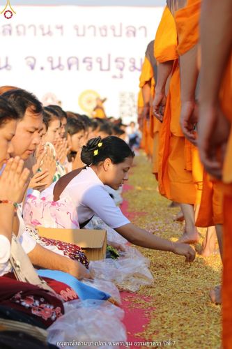 ภาพ No.34132:โครงการธรรมยาตรา เส้นทางพระผู้ปราบมาร ปีที่ 7 ณ อนุสรณ์สถานบางปลา