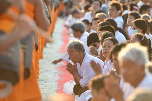 ภาพ No.34180:โครงการธรรมยาตรา เส้นทางพระผู้ปราบมาร ปีที่ 7 ณ อนุสรณ์สถานบางปลา