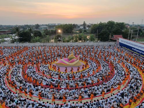 ภาพ No.34237:โครงการธรรมยาตรา เส้นทางพระผู้ปราบมาร ปีที่ 7 ณ อนุสรณ์สถานบางปลา