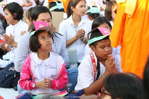 ภาพ No.34141:โครงการธรรมยาตรา เส้นทางพระผู้ปราบมาร ปีที่ 7 ณ อนุสรณ์สถานบางปลา