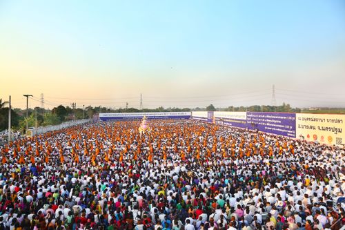 ภาพ No.34316:โครงการธรรมยาตรา เส้นทางพระผู้ปราบมาร ปีที่ 7 ณ อนุสรณ์สถานบางปลา