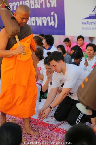 ภาพ No.34280:โครงการธรรมยาตรา เส้นทางพระผู้ปราบมาร ปีที่ 7 ณ อนุสรณ์สถานบางปลา