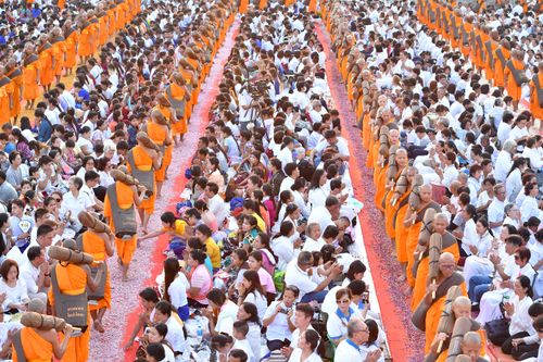 ภาพ No.34258:โครงการธรรมยาตรา เส้นทางพระผู้ปราบมาร ปีที่ 7 ณ อนุสรณ์สถานบางปลา