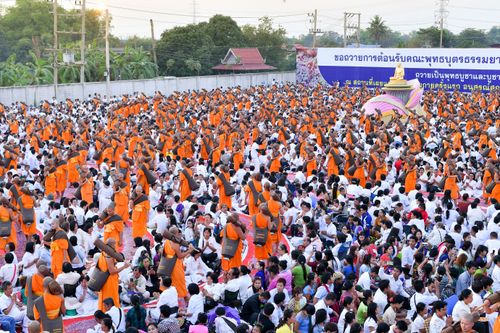 ภาพ No.34264:โครงการธรรมยาตรา เส้นทางพระผู้ปราบมาร ปีที่ 7 ณ อนุสรณ์สถานบางปลา