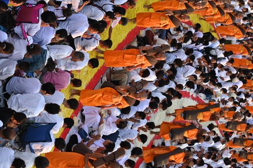 ภาพ No.34344:โครงการธรรมยาตรา เส้นทางพระผู้ปราบมาร ปีที่ 7 ณ อนุสรณ์สถานบางปลา