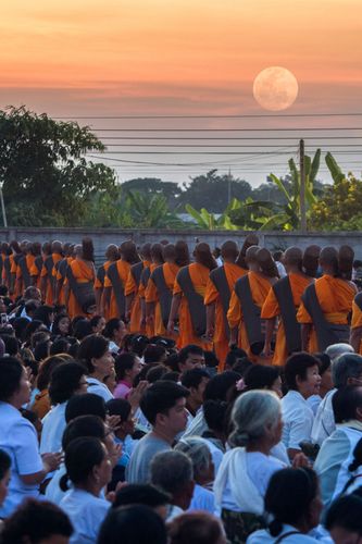 ภาพ No.34265:โครงการธรรมยาตรา เส้นทางพระผู้ปราบมาร ปีที่ 7 ณ อนุสรณ์สถานบางปลา