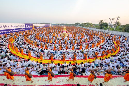 ภาพ No.34208:โครงการธรรมยาตรา เส้นทางพระผู้ปราบมาร ปีที่ 7 ณ อนุสรณ์สถานบางปลา