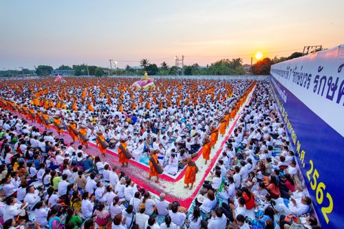 ภาพ No.34212:โครงการธรรมยาตรา เส้นทางพระผู้ปราบมาร ปีที่ 7 ณ อนุสรณ์สถานบางปลา