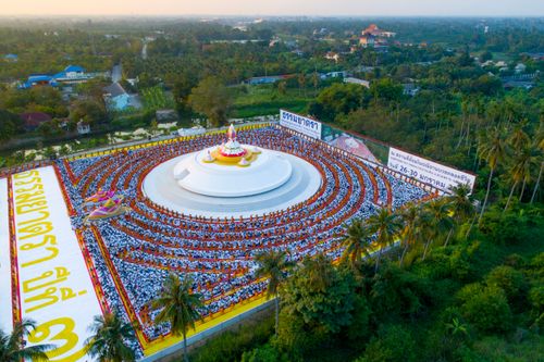 ภาพ No.34380:โครงการธรรมยาตรา เส้นทางพระผู้ปราบมาร ปีที่ 7 ณ อนุสรณ์สถานคลองบางนางแท่น