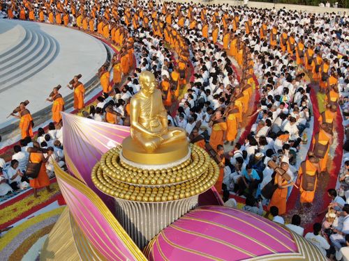 ภาพ No.34423:โครงการธรรมยาตรา เส้นทางพระผู้ปราบมาร ปีที่ 7 ณ อนุสรณ์สถานคลองบางนางแท่น