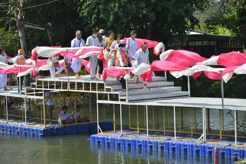 ภาพ No.34535:โครงการธรรมยาตรา เส้นทางพระผู้ปราบมาร ปีที่ 7 ณ อนุสรณ์สถานคลองบางนางแท่น