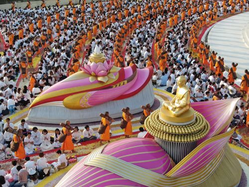 ภาพ No.34422:โครงการธรรมยาตรา เส้นทางพระผู้ปราบมาร ปีที่ 7 ณ อนุสรณ์สถานคลองบางนางแท่น